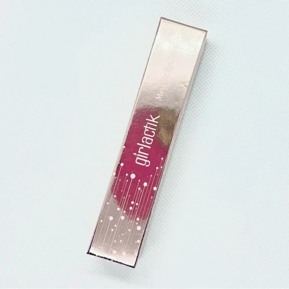 Metallic Eye Sparkle Shadow by Girlactik, Shade Glam‎