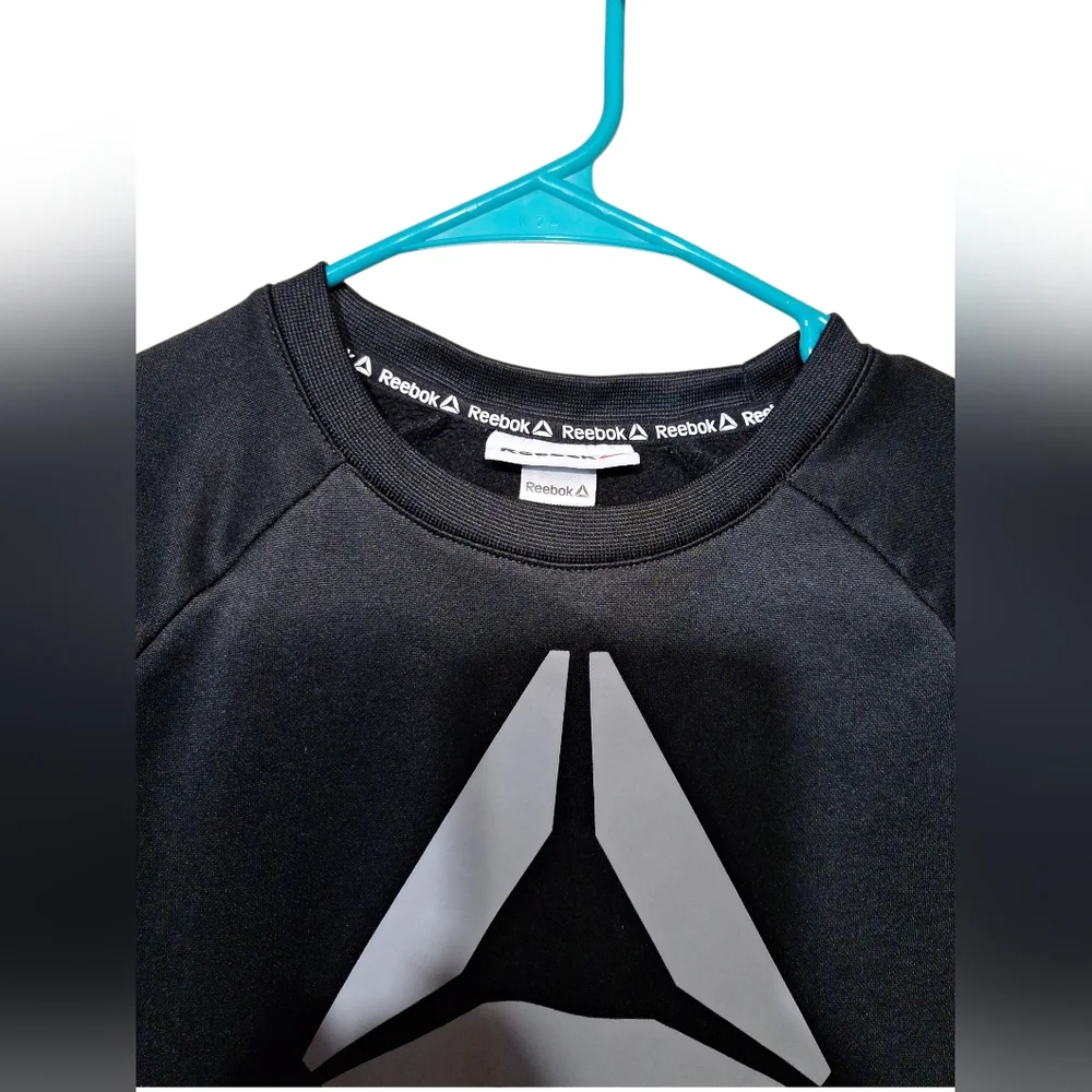Reebok stylish black