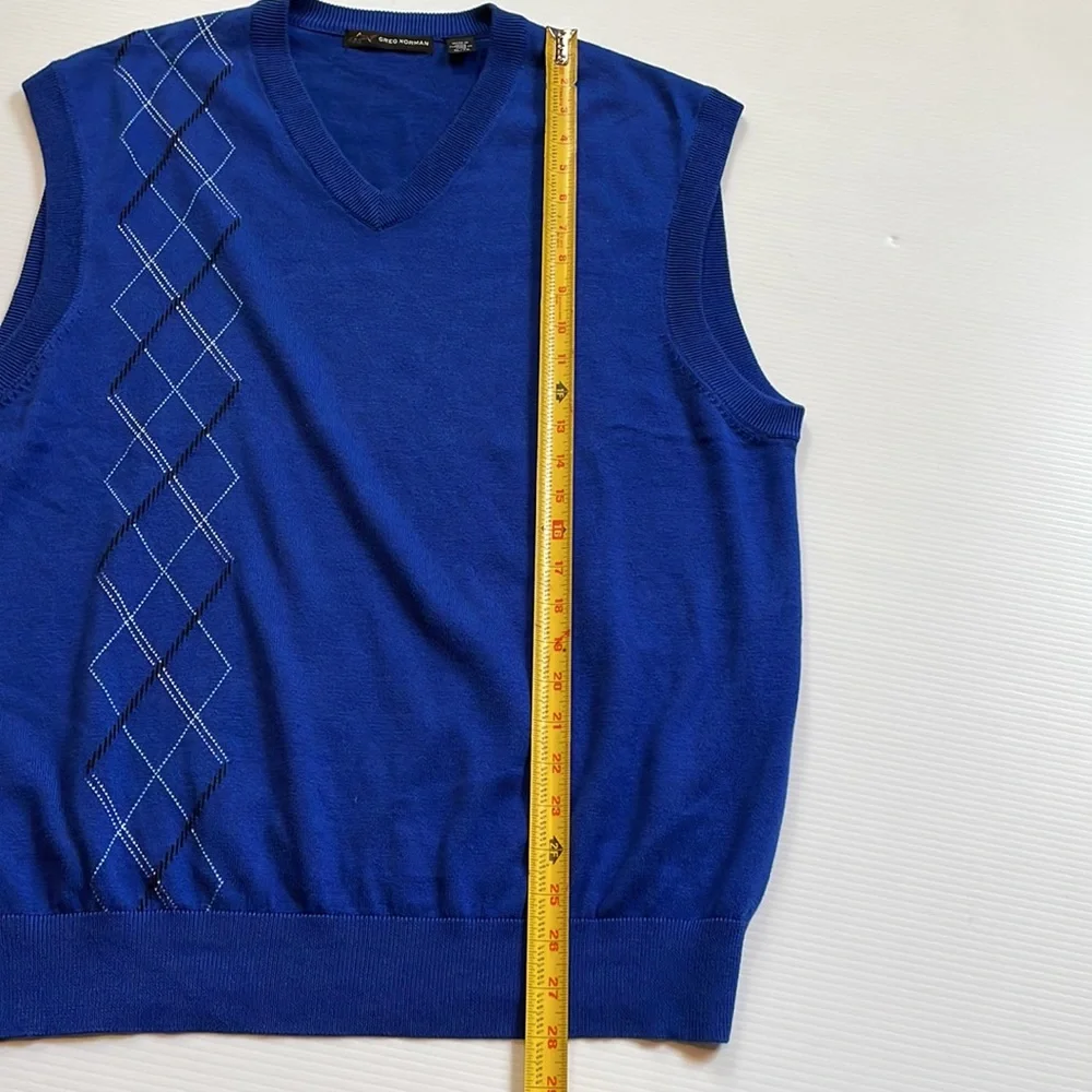 Greg Norman Royal blue preppy v-neck vest. Men’s size XL