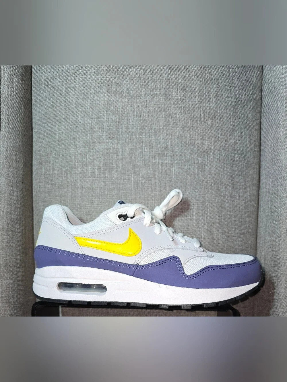 Nike step into